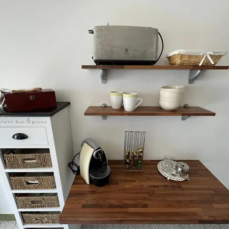 Cozy One Bedroom With Balcony And Parking *